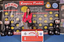 Gambit, Best of Breed, Spain